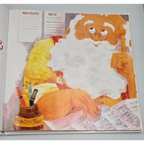 The Elf on the Shelf a Christmas Tradition Children's Book - Picture 8 of 12